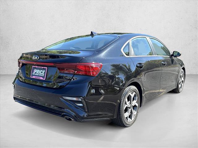 Used 2021 Kia Forte LXS FWD image 5