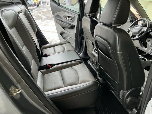 Used 2020 GMC Terrain SLT w/ Preferred Package image 16