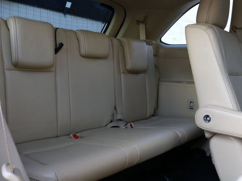 Used 2016 Toyota Highlander Limited image 44