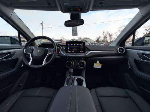 New 2026 Chevrolet Blazer LT w/ Midnight/Sport Edition image 2