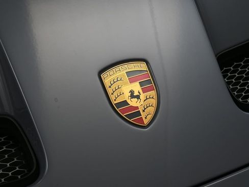 Certified 2022 Porsche 911 GT3 RWD image 13