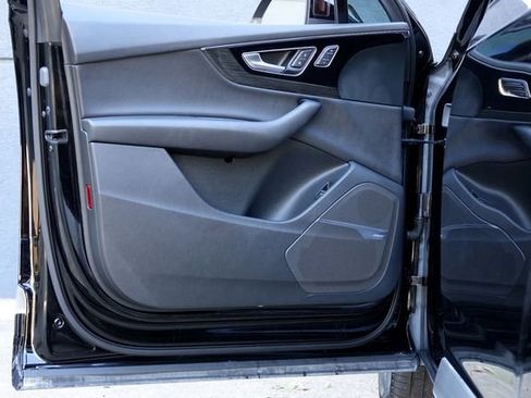 Used 2018 Audi Q7 3.0T Prestige w/ Prestige Package image 40