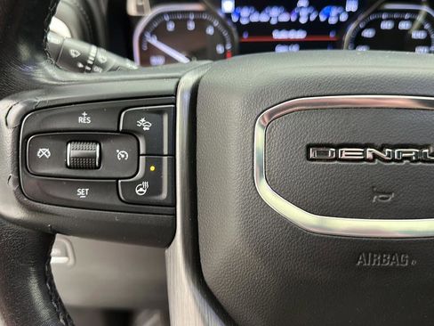 Used 2021 GMC Sierra 1500 Denali w/ Denali Ultimate Package AWD/4WD image 22