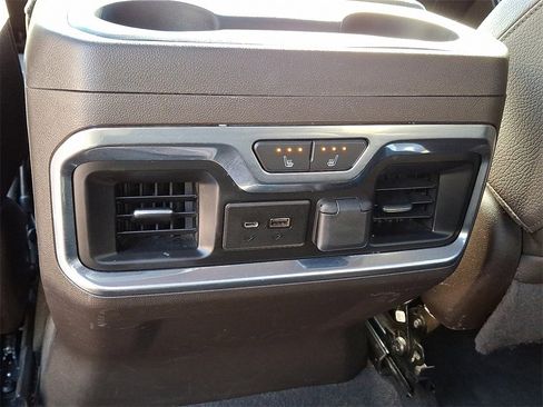 Used 2020 GMC Sierra 2500 Denali w/ Denali Ultimate Package image 11