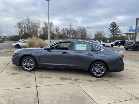 New 2026 Honda Accord EX-L image 6