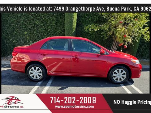 Used 2011 Toyota Corolla LE w/ Preferred Accessory Pkg FWD image 5