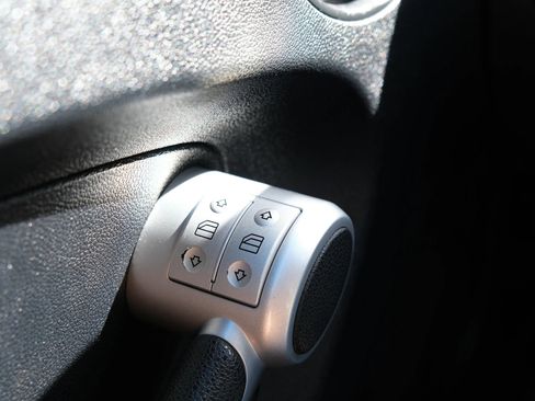 Used 2006 Mercedes-Benz SLK 280 image 31