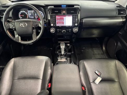 Used 2020 Toyota 4Runner TRD Off-Road Premium w/ Moonroof Package AWD/4WD image 4