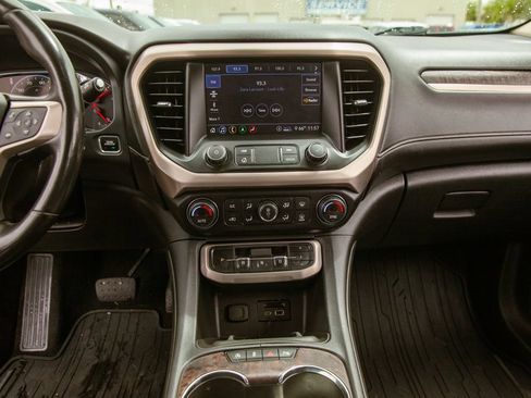 Used 2020 GMC Acadia Denali AWD/4WD image 14