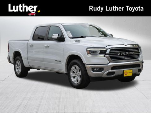 Used 2019 RAM 1500 Laramie AWD/4WD image 1