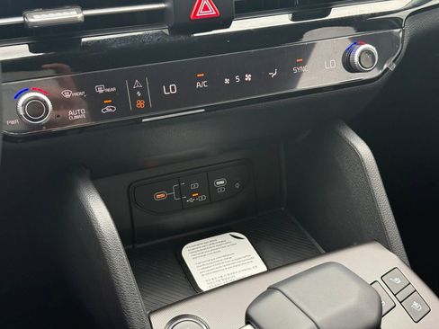 New 2026 Kia Sportage SX image 26
