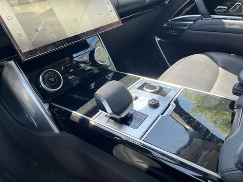 Used 2022 Land Rover Range Rover SE AWD/4WD image 30