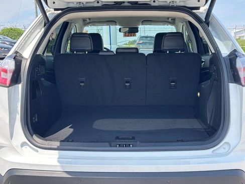 Used 2024 Ford Edge Titanium w/ Equipment Group 301A AWD/4WD image 9
