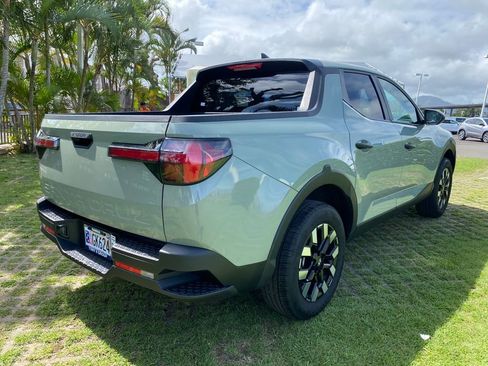 Certified 2025 Hyundai Santa Cruz SE image 7