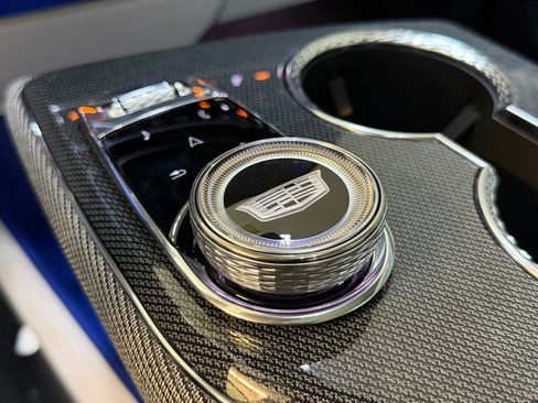 New 2026 Cadillac Optiq Sport 1 image 34