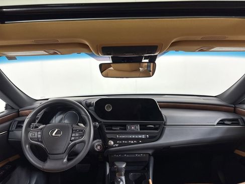 Used 2023 Lexus ES 350 w/ Premium Package image 19