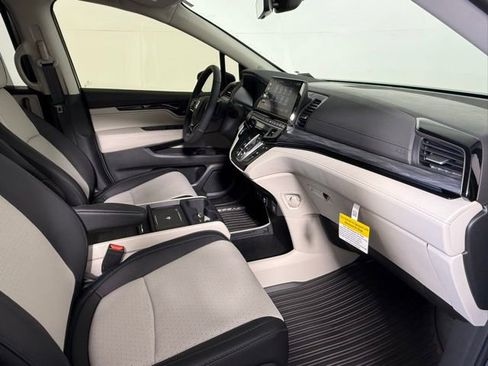 New 2026 Honda Odyssey Elite image 52