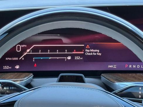 New 2026 Cadillac Escalade Platinum Luxury image 3