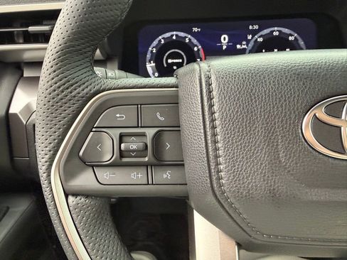 New 2025 Toyota Tacoma TRD Off-Road image 19