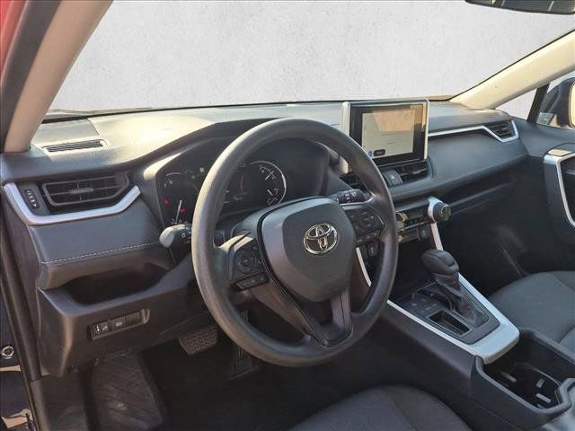 Certified 2025 Toyota RAV4 XLE FWD image 7
