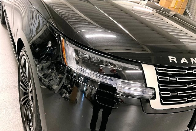 Certified 2023 Land Rover Range Rover SE AWD/4WD image 28