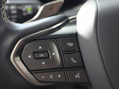 Used 2024 Lexus LX 600 4WD w/ Luxury Package image 28