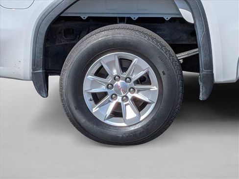 Used 2022 GMC Sierra 1500 SLE image 22