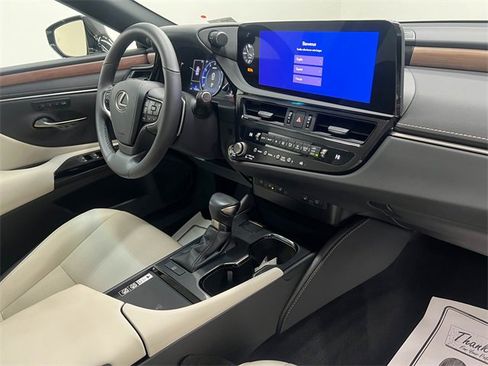 Certified 2023 Lexus ES 350 w/ Premium Package image 11