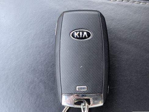 Used 2016 Kia Sorento SX w/ SXL Technology Package image 43