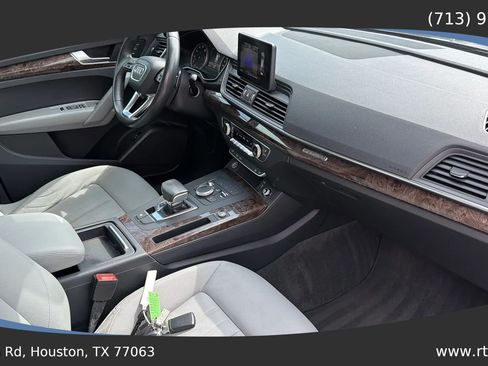 Used 2018 Audi Q5 2.0T Premium w/ Convenience Package AWD/4WD image 42