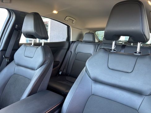 Certified 2024 Nissan Ariya AWD image 8