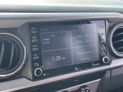 Used 2021 Toyota Tacoma SR5 image 5