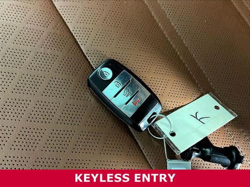 Used 2019 Kia Sorento SX AWD/4WD image 32