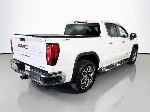 Used 2022 GMC Sierra 1500 SLT w/ SLT Premium Package AWD/4WD image 7