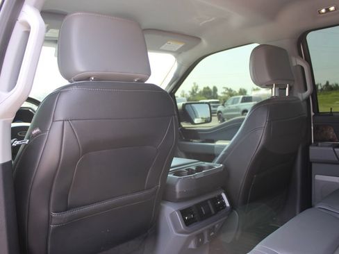 Used 2023 Ford F150 Lariat AWD/4WD image 29