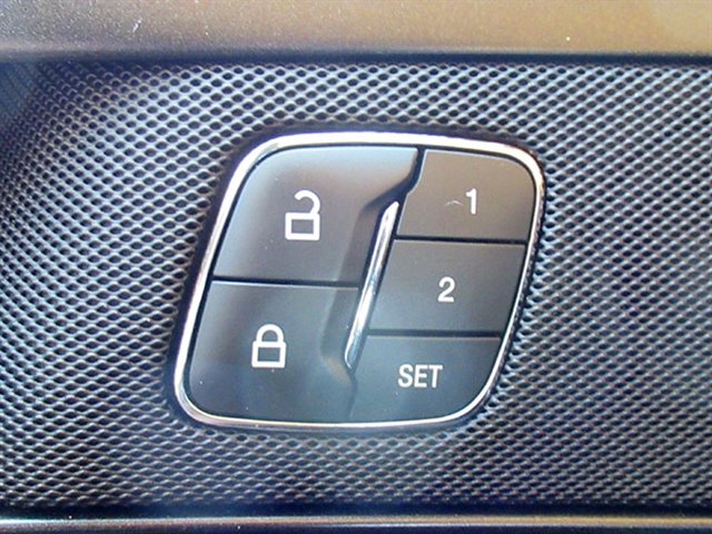 Used 2020 Ford Fusion Titanium FWD image 30