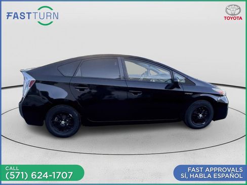 Used 2014 Toyota Prius Four FWD image 9