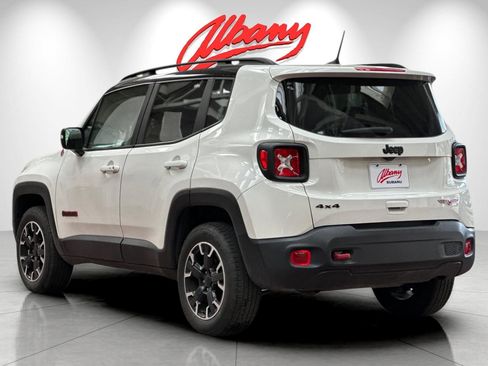 Used 2023 Jeep Renegade Trailhawk image 7