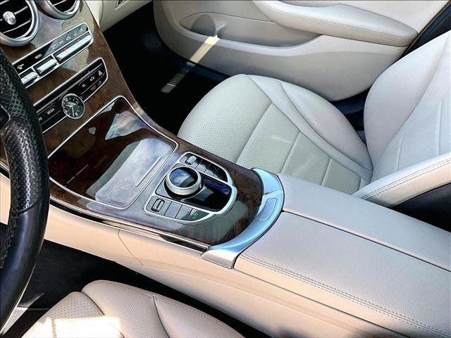 Used 2018 Mercedes-Benz C 300 4MATIC Sedan image 14