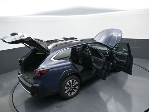 Used 2025 Subaru Outback Limited XT image 43