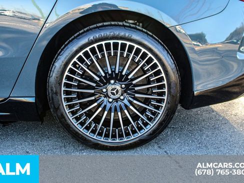 Used 2024 Mercedes-Benz EQS 580 4MATIC Sedan image 16