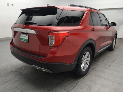 Used 2022 Ford Explorer XLT w/ Equipment Group 202A RWD image 9