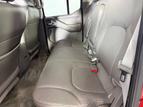 Used 2016 Nissan Frontier SL RWD image 26