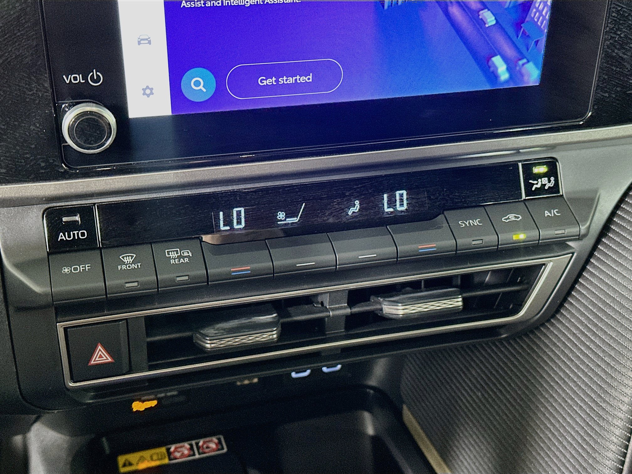 Used 2026 Toyota Camry SE FWD image 24