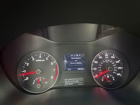 Used 2019 Kia Sportage LX image 15