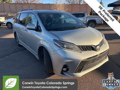 Used 2020 Toyota Sienna SE