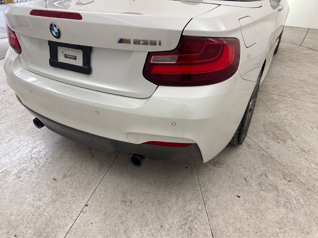 Used 2015 BMW M235i Convertible RWD image 21