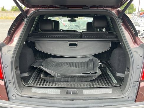 Used 2022 Cadillac XT5 Premium Luxury image 26