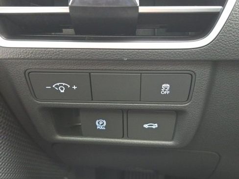 Used 2024 Hyundai Sonata SEL image 11