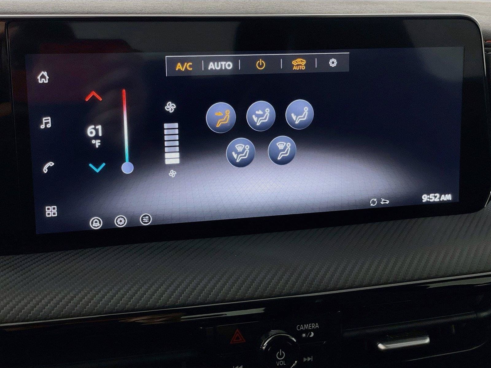 Used 2026 Nissan Kicks SR AWD/4WD image 19